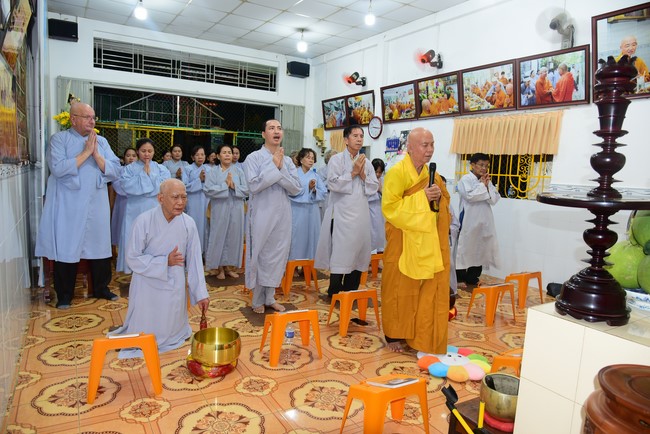Repentant Ceremony at Minh Chat  ashram in Can Tho